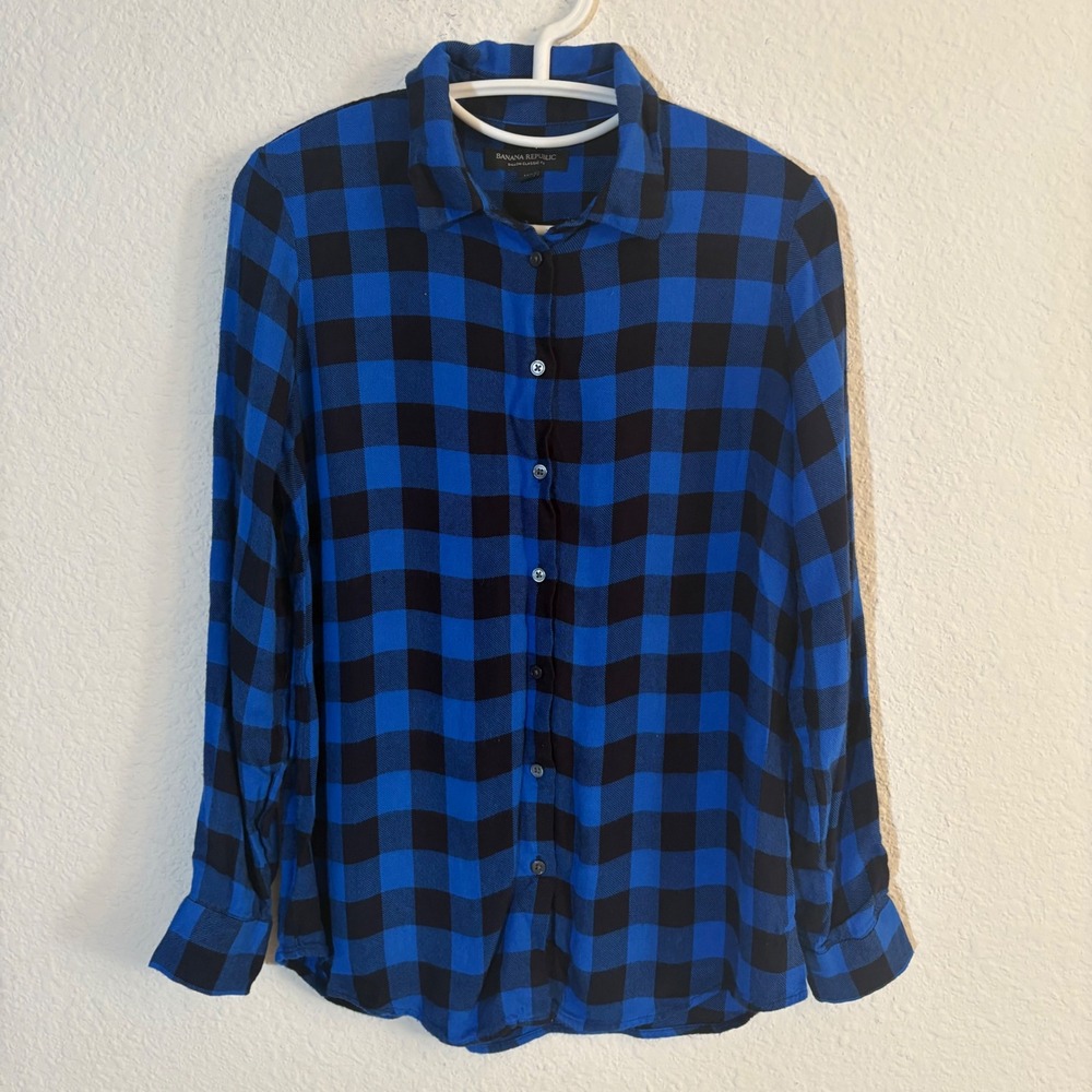 Banana Republic Dillon Classic Fit Shirt Women XS Blue Black Buffalo Plaid LS